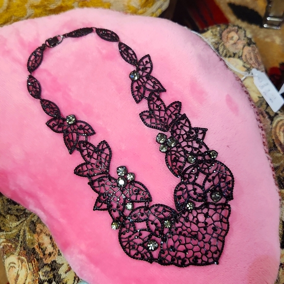 Ann taylor necklace - Picture 1 of 5